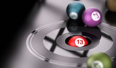 warung138 mobile app showing live blackjack table with bet interface